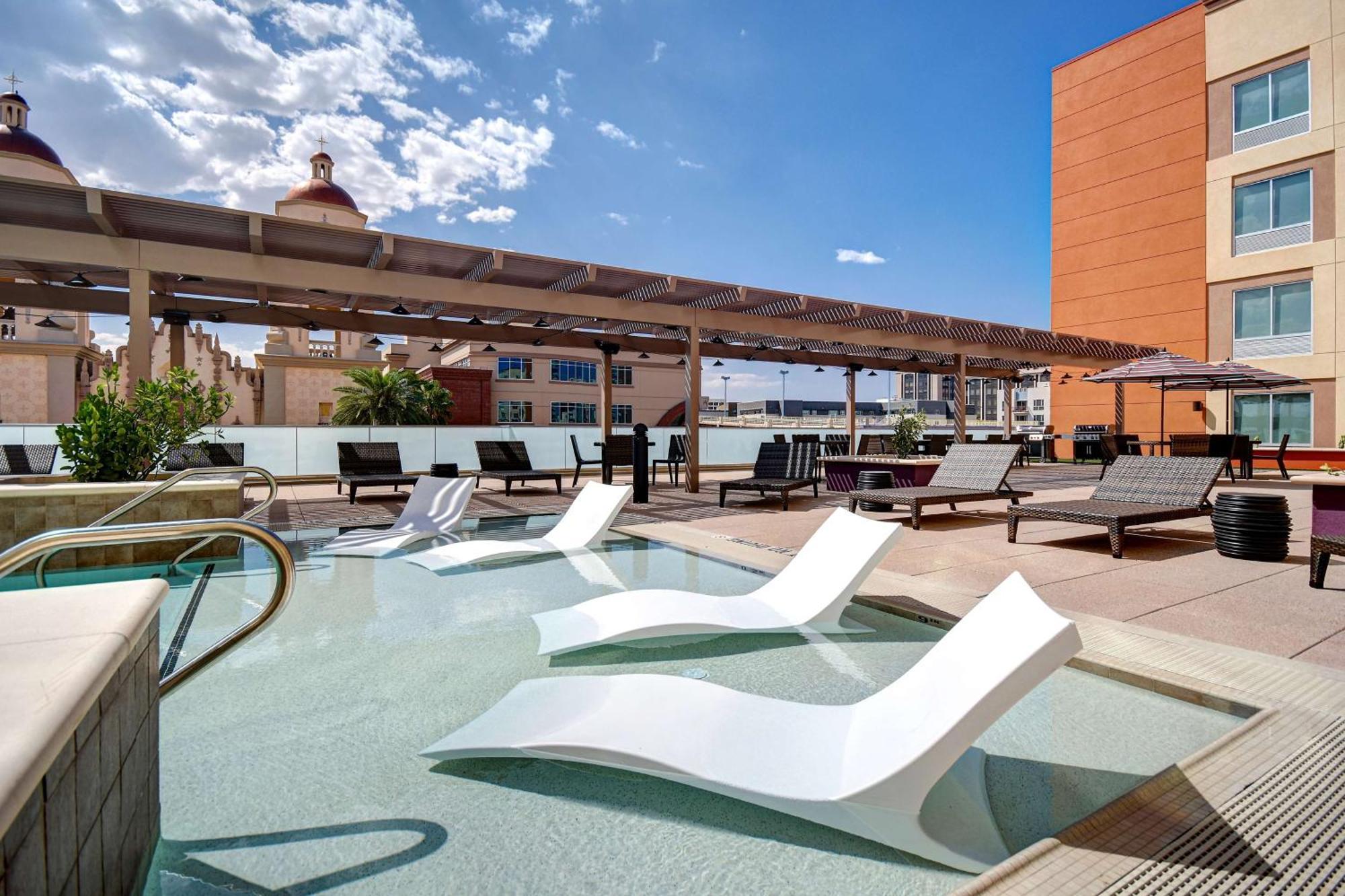 Home2 Suites By Hilton Tucson Downtown ภายนอก รูปภาพ